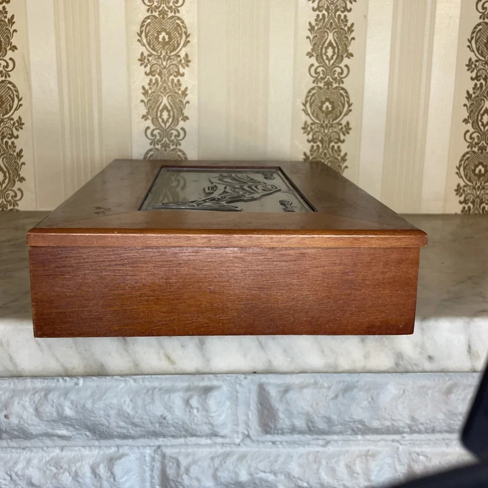 Wooden Keepsake Box Salmon Eagle‎ Pewter Art Artist Roxana Leask